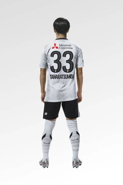 fc_tokyo_2024_new_balance_away_kit_b.jpg