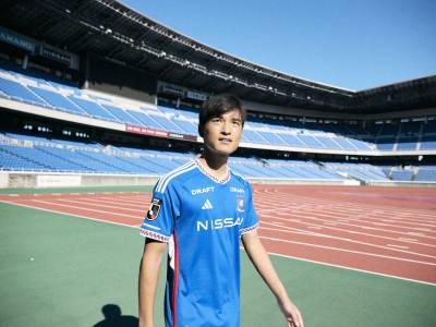 yokohama_f_marinos_2024_adidas_home_kit_c.jpeg
