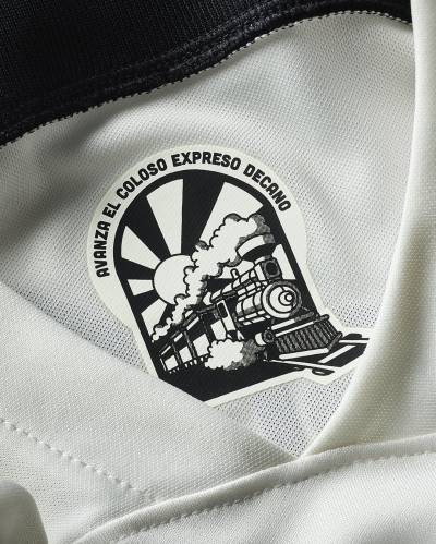 club_olimpia_2024_nike_home_kit_d.jpeg
