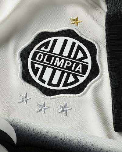 club_olimpia_2024_nike_home_kit_e.jpeg