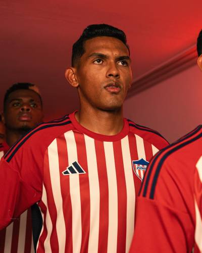 junior_fc_2024_adidas_home_kit_c.jpeg