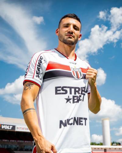 botafogo_futebol_2024_volt_home_kit_c.jpeg