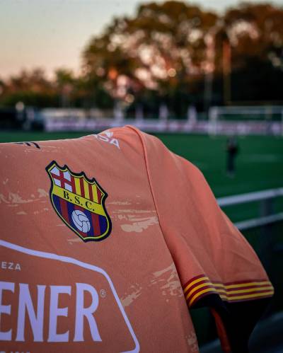 barcelona_sc_2024_marathon_away_kit_b.jpeg