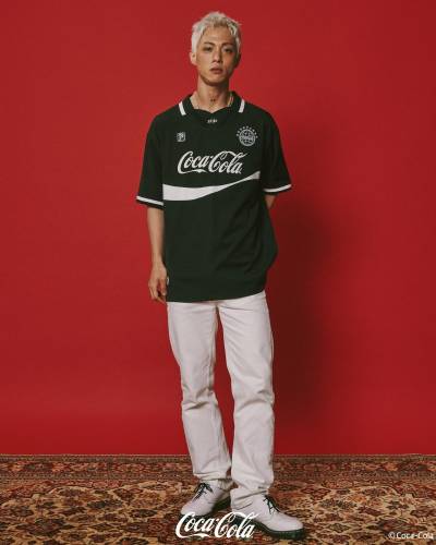 over_the_pitch_coca_cola_collection_e.jpeg