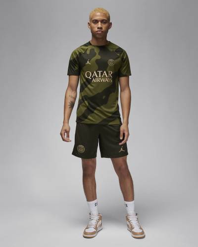 paris_saint_germain_2023_24_jordan_pre_match_shirt_6.jpeg