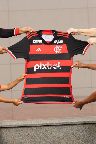flamengo_2024_25_adidas_home_kit_a.jpeg