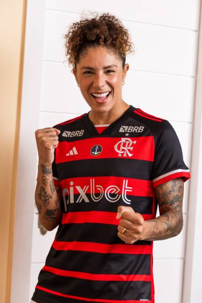 flamengo_2024_25_adidas_home_kit_c.jpeg