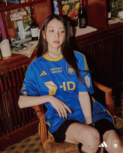 ulsan_hd_2024_adidas_home_kit_d.jpeg