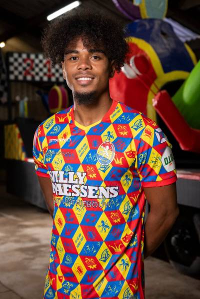 rkc_waalwijk_2024_stanno_carnival_shirt_a.jpeg