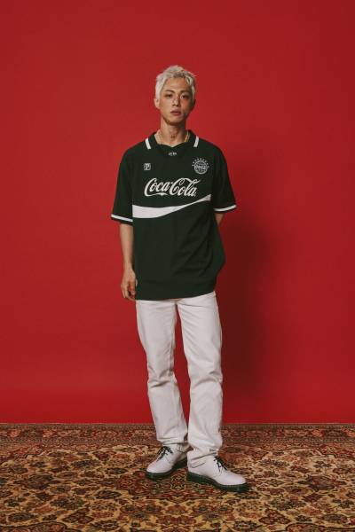 over_the_pitch_coca_cola_shirt_black_07.jpg