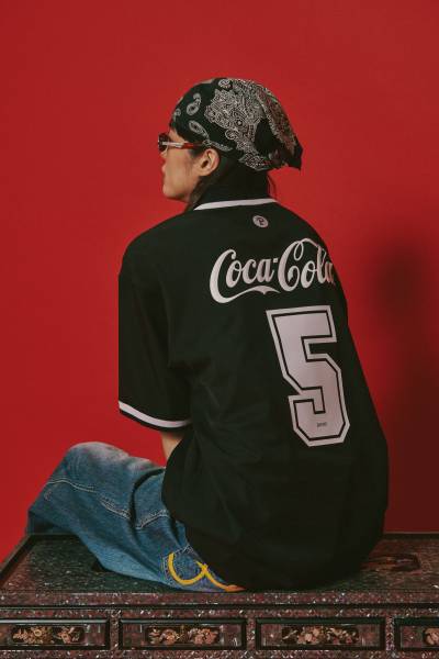 over_the_pitch_coca_cola_shirt_black_11.jpg