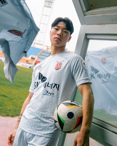 jeju_united_2024_fila_away_kit_d.jpeg