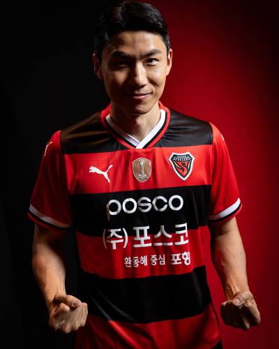 pohang_steelers_2024_puma_home_kit_2.jpg