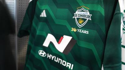 jeonbuk_hyundai_2024_adidas_home_away_shirts_2.jpg
