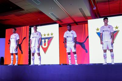 liga_de_quito_ldu_2024_puma_home_away_third_kit_3.jpg