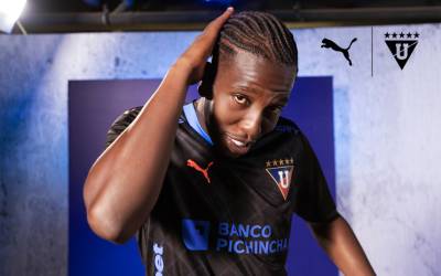 liga_de_quito_ldu_2024_puma_home_away_third_kit_4.jpg