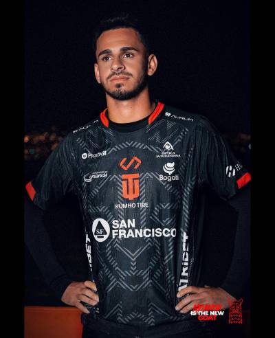 tecnico_universitario_2024_vaz_sport_away_kit_3.jpg