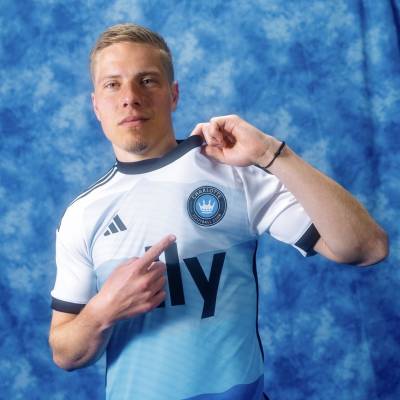 charlotte_fc_2024_25_adidas_home_kit_b.jpeg