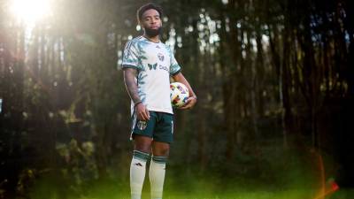 portland_timbers_2024_adidas_away_kit_b.jpg