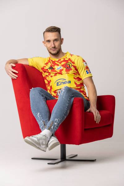 jagiellonia_2024_kappa_commemorative_kit_b.jpeg