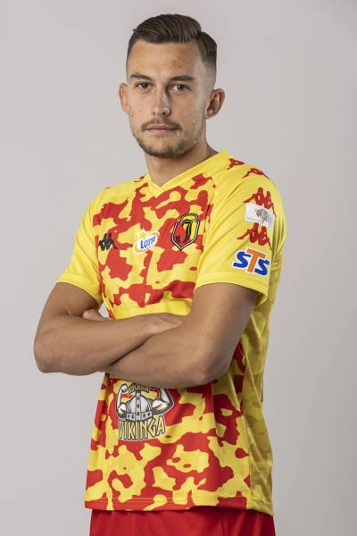 jagiellonia_2024_kappa_commemorative_kit_g.jpg