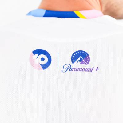 melbourne_victory_2024_macron_pride_warm_up_shirt_d.jpg