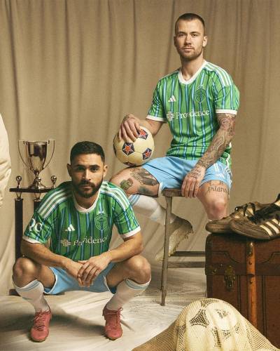 seattle_sounders_2024_25_adidas_home_kit_d.jpeg