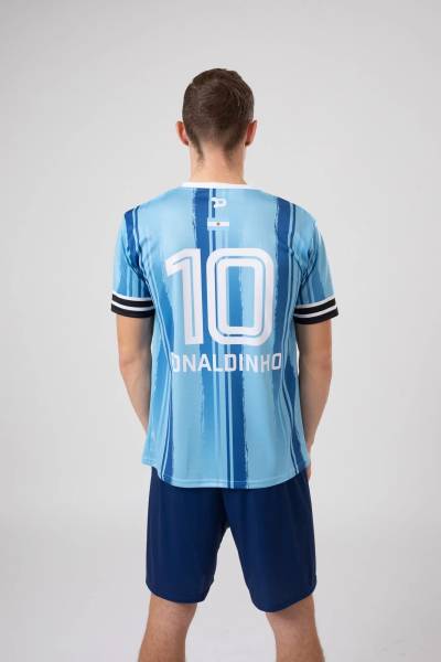 ronaldinho_by_dryworld_review_d.jpg