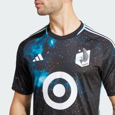 minnesota_united_2024_25_adidas_home_kit_z81.jpg
