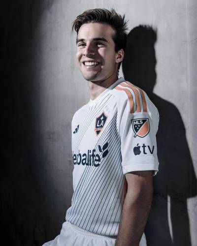 la_galaxy_2024_25_adidas_home_kit_c.jpeg