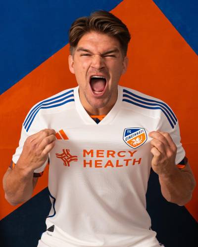 fc_cincinnati_2024_25_adidas_away_kit_3.jpeg
