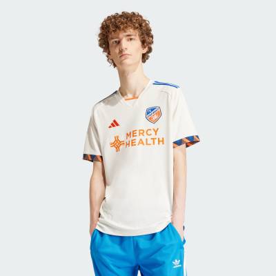 fc_cincinnati_2024_25_adidas_away_kit_a1.jpg
