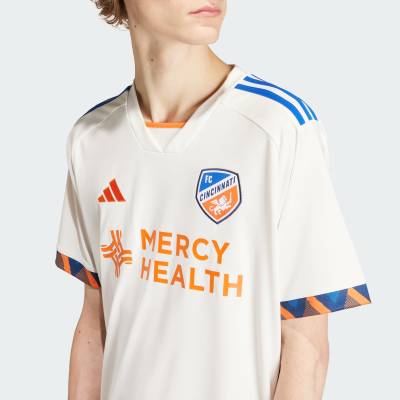 fc_cincinnati_2024_25_adidas_away_kit_f1.jpg