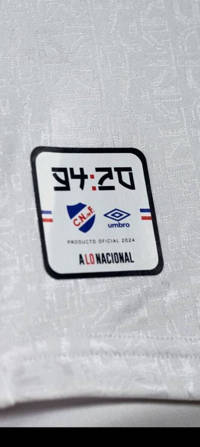 club_nacional_2024_home_shirt_h.jpeg