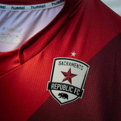 republic_fc_2024_hummel_home_kit_c.jpg