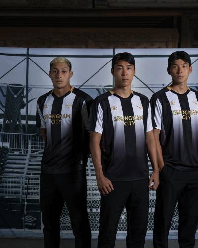 seongnam_fc_2024_umbro_home_kit_b.jpeg