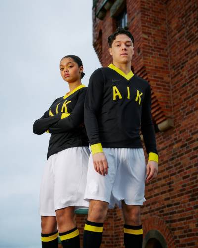 aik_fotboll_2024_nike_1924_edition_shirt_a.jpeg
