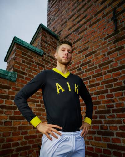 aik_fotboll_2024_nike_1924_edition_shirt_b.jpeg
