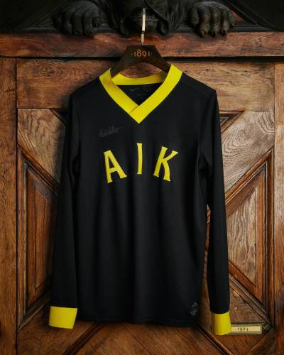 aik_fotboll_2024_nike_1924_edition_shirt_d.jpeg