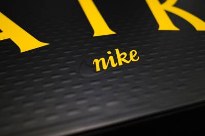 aik_fotboll_2024_nike_1924_edition_shirt_j.jpeg