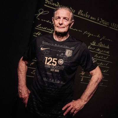 eintracht_frankfurt_2024_nike_125th_anniversary_shirt_e.jpg