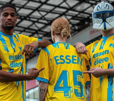 rot_weiss_essen_2024_special_edition_shirt_a3.jpeg