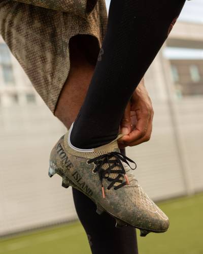 new_balance_stone_island_furon_v7_football_boots_c.jpg