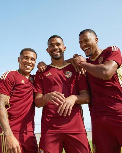 venezuela_2024_adidas_home_kit_a.jpeg