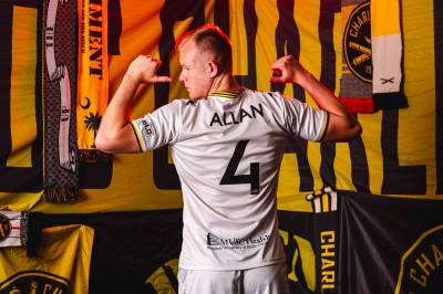 charleston_battery_2024_hummel_away_kit_d.jpeg