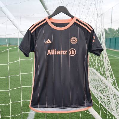 fc_bayern_women_2024_adidas_kit_c.jpeg