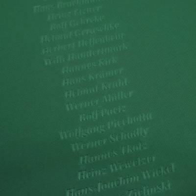 hannover_96_2024_macron_70th_anniversary_shirt_6.jpg