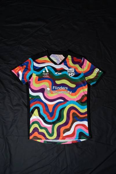 adelaide_united_2024_ucan_pride_cup_jersey_f.jpg