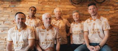 fc_lorient_2024_umbro_special_edition_shirt_01.jpg