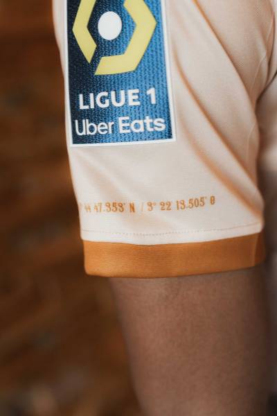 fc_lorient_2024_umbro_special_edition_shirt_12.jpg